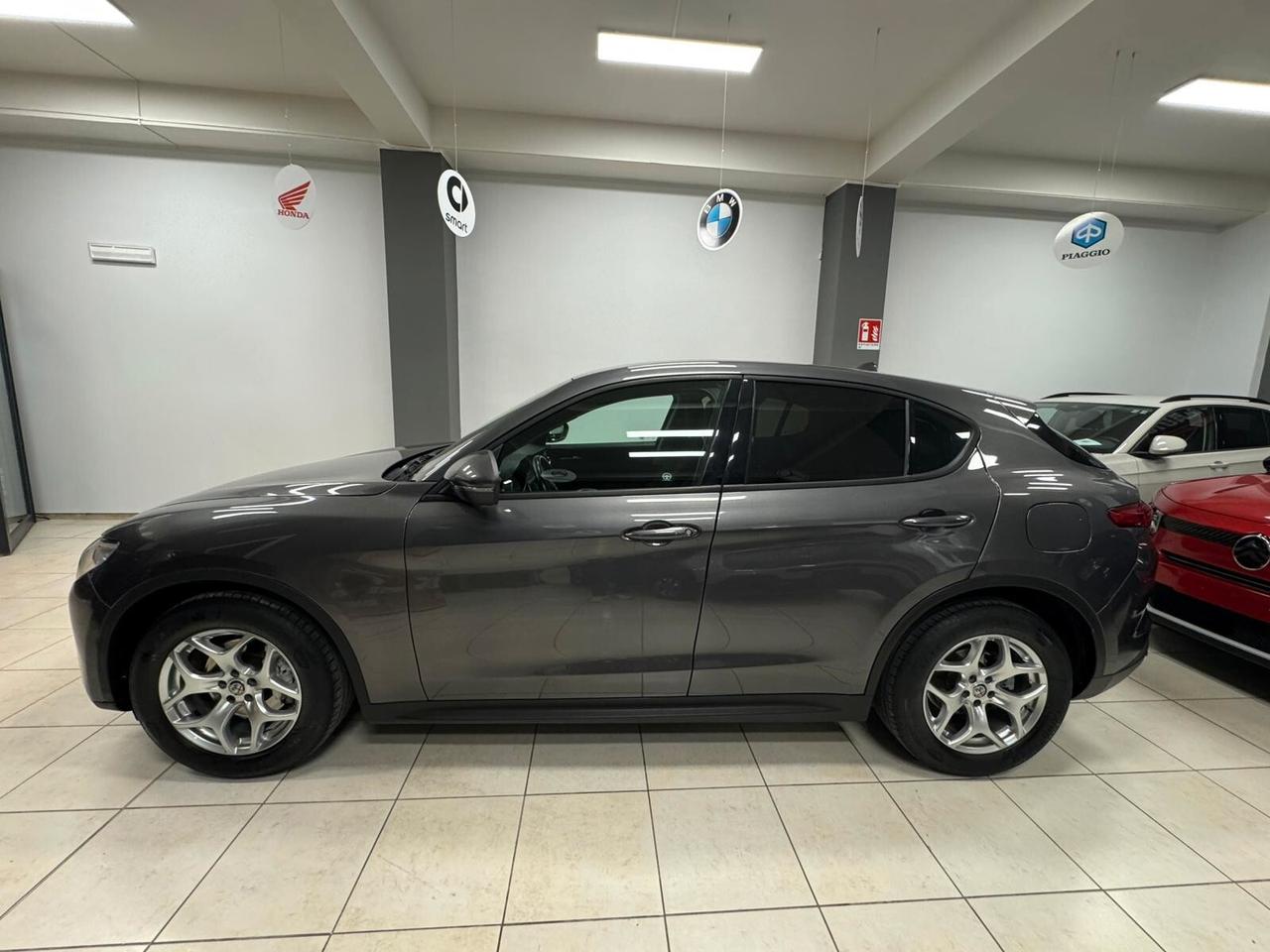 Alfa Romeo Stelvio 2.2 Turbodiesel 190 CV AT8 RWD Executive