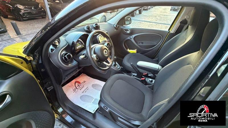 smart forfour FARI LED TETTO PANORAMICO 36000 KM!!!!!!! RATA MENSILE 222,00 EURO forfour 70 1.0 Passion