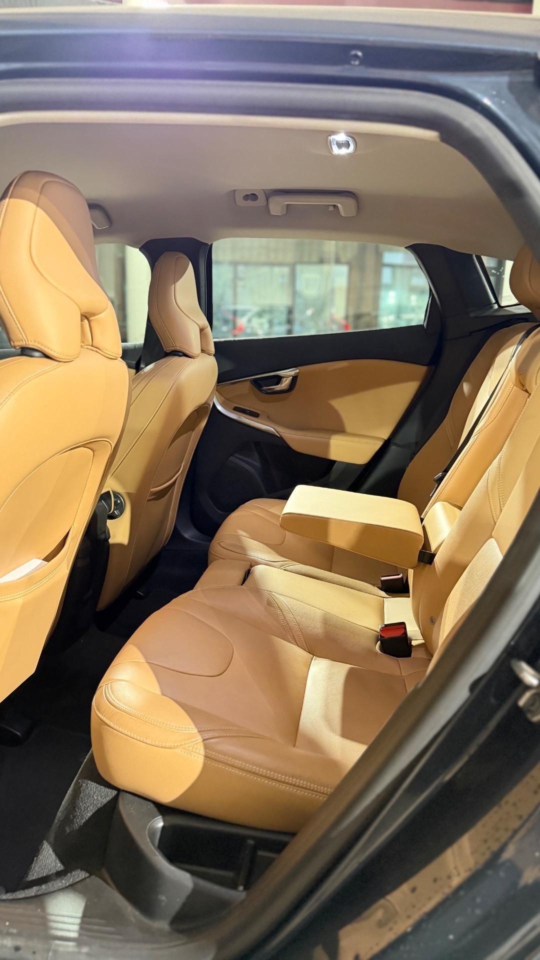 Volvo V40 D2 Geartronic R-design