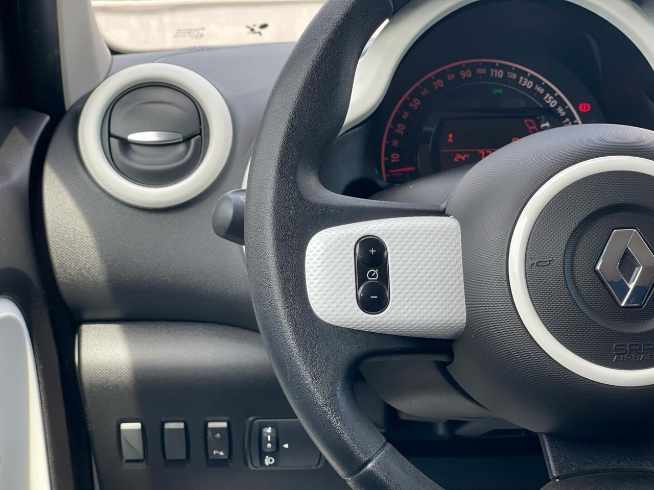 Renault Twingo SCe 65 CV Intens
