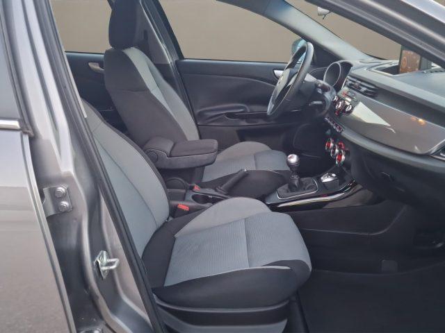 ALFA ROMEO Giulietta 1.6 JTDm-2 105 CV Distinctive