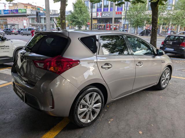 TOYOTA Auris 1.8 Hybrid Active Plus