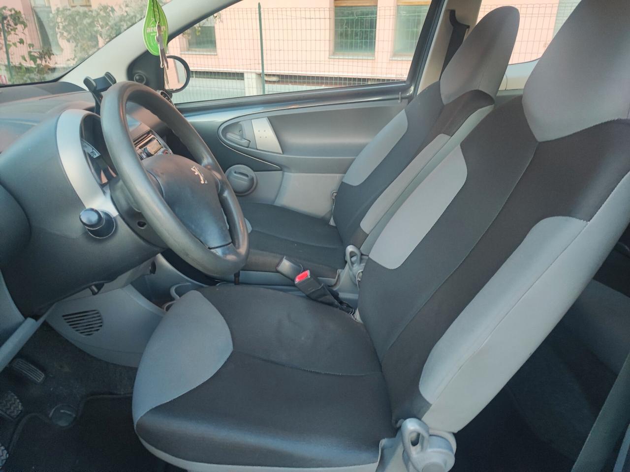 Peugeot 107 1.0 68CV 3p. Access