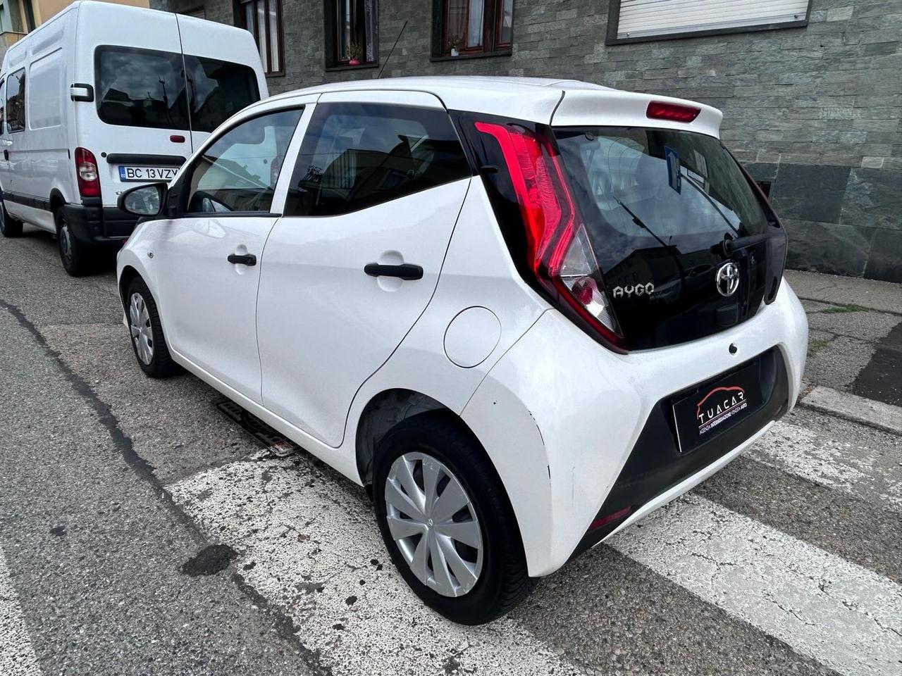 Toyota Aygo X Business 1.0 VVT-i #11773