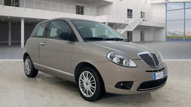 Lancia Ypsilon 1.2 69 CV Argento