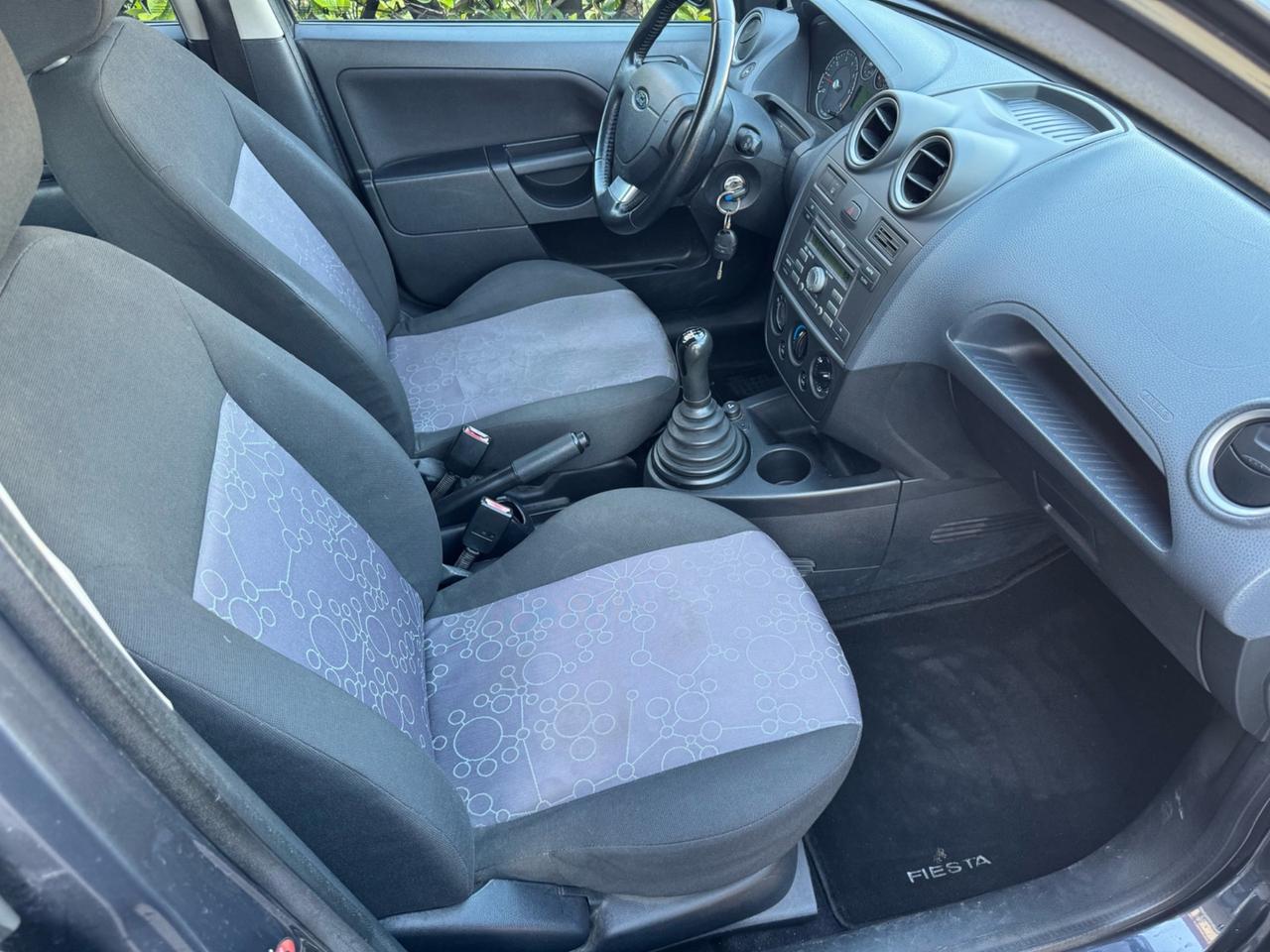 Ford Fiesta 1.2 5p. Ghia - NEOPATENTATI