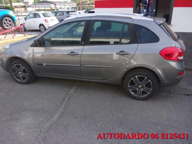 RENAULT Clio 1.2 16V TCE 100CV SporTour Dynamique