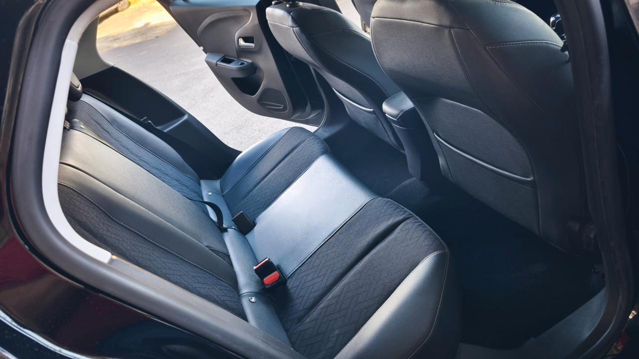 Opel Corsa 1.5 D 100 CV Elegance