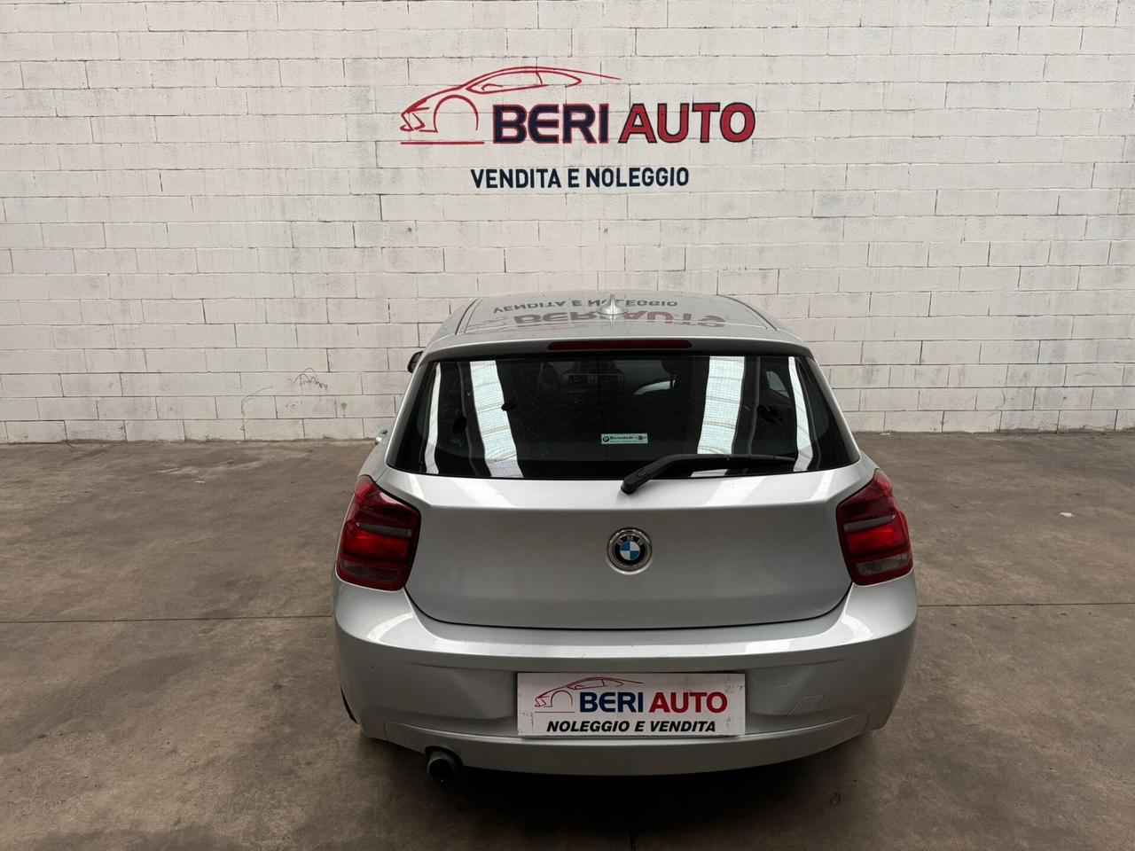 Bmw 5porte allestimento manuale 6 marce