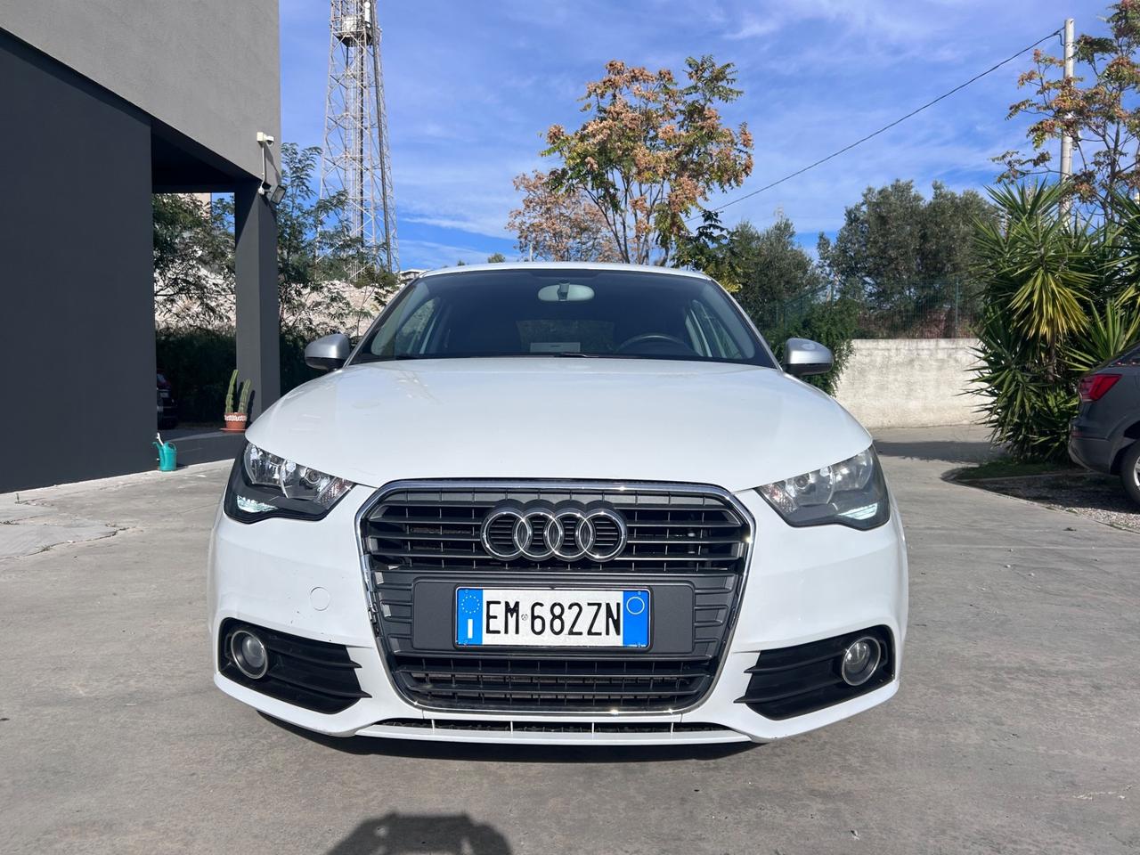 Audi A1 1.6 TDI S tronic Attraction