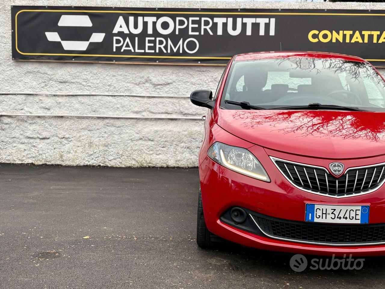 LANCIA Y 1.0 Benz/Hybrid Ecochic 99.000 KM!!! 70cv