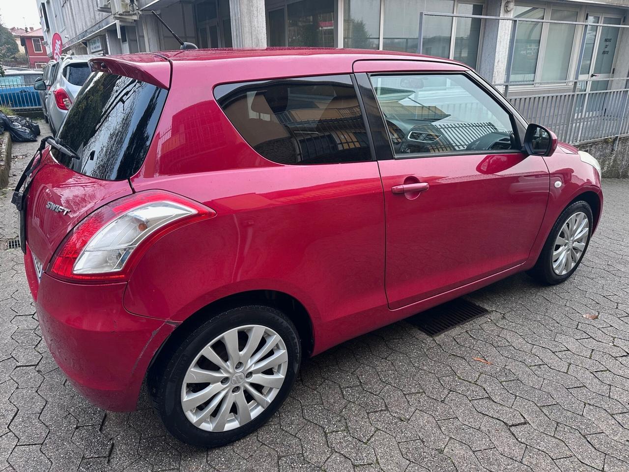 Suzuki Swift 1.2 VVT 3 porte GL Style*EURO5*CERCHI