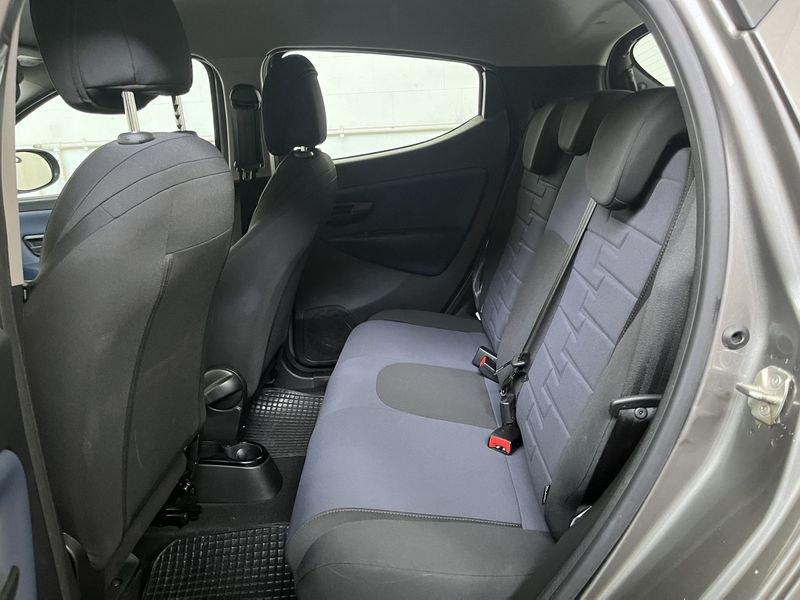 Lancia Ypsilon Ypsilon 1.0 FireFly 5 porte S&S Hybrid Platino tua da 159,00 al mese