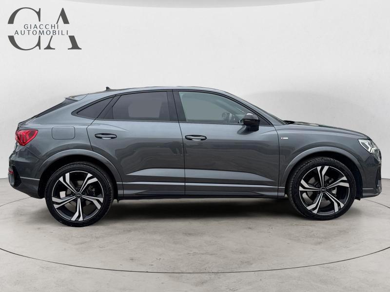 Audi Q3 Sportback 2.0 tdi S line edition 150cv s-tronic Identity Black