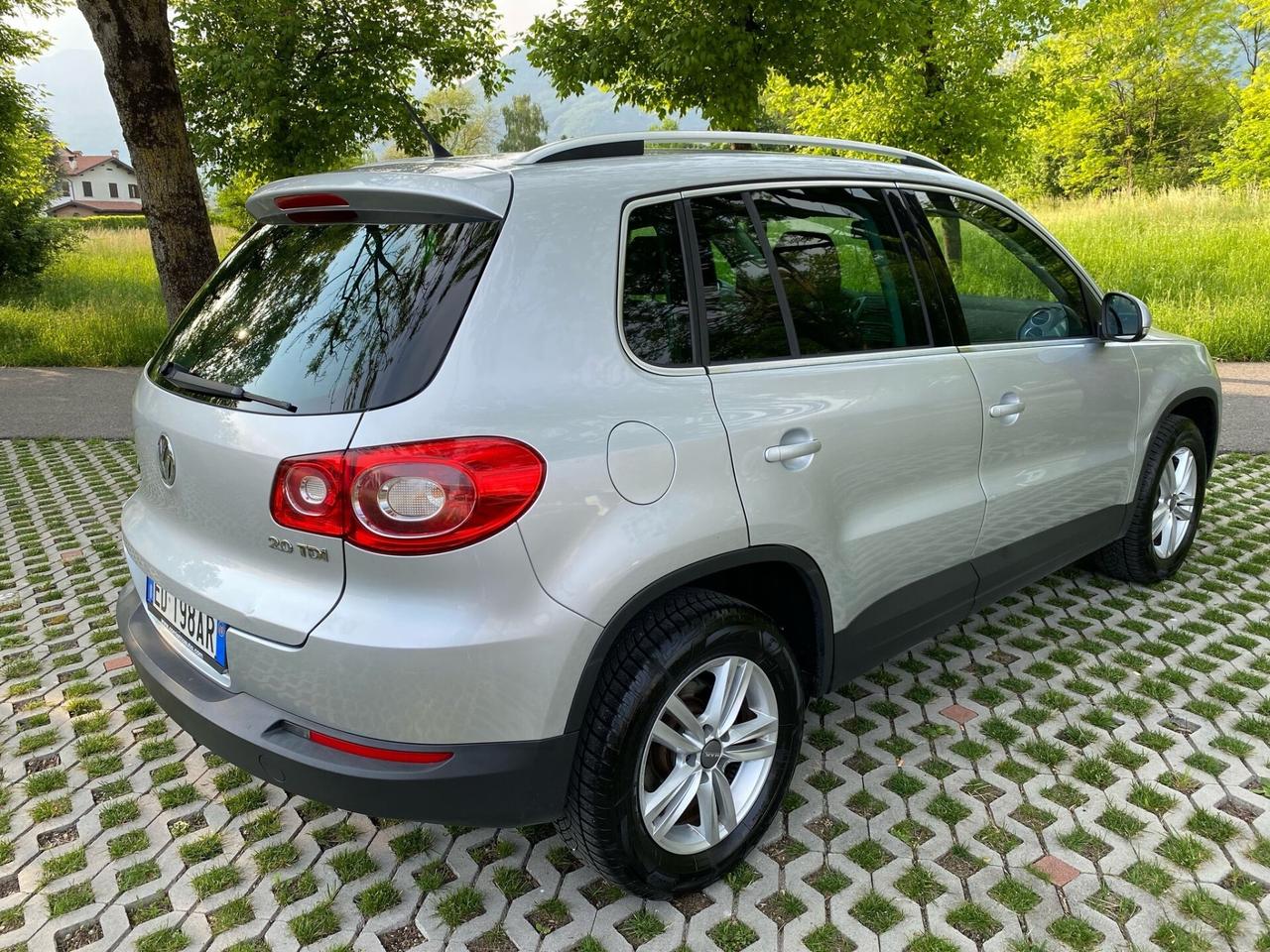 Volkswagen Tiguan 2.0 TDI DPF 4MOTION DSG Sport & Style
