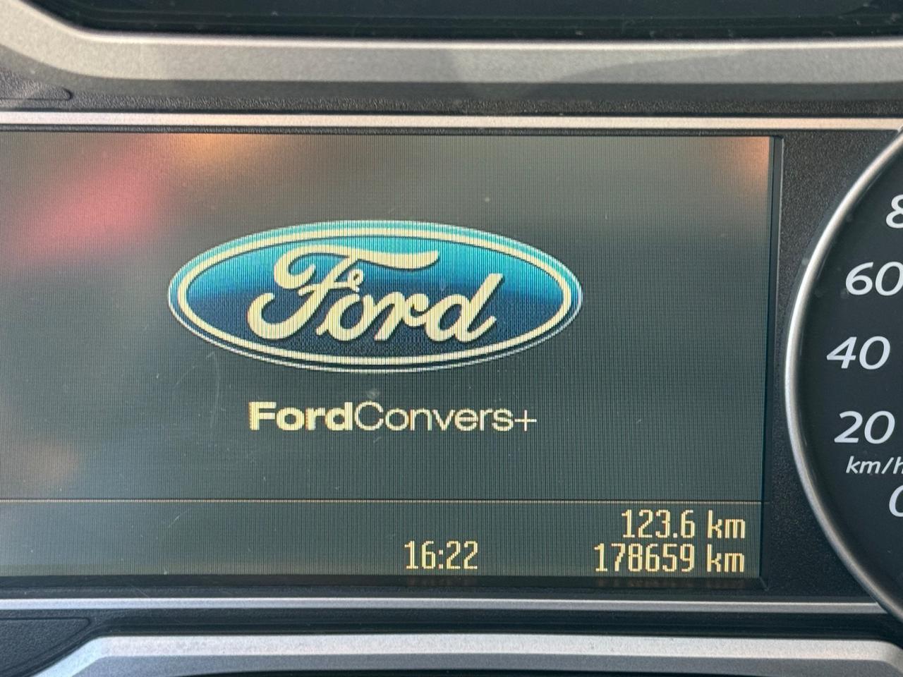 Ford S-Max 2.0 TDCi Titanium 7 posti 2010