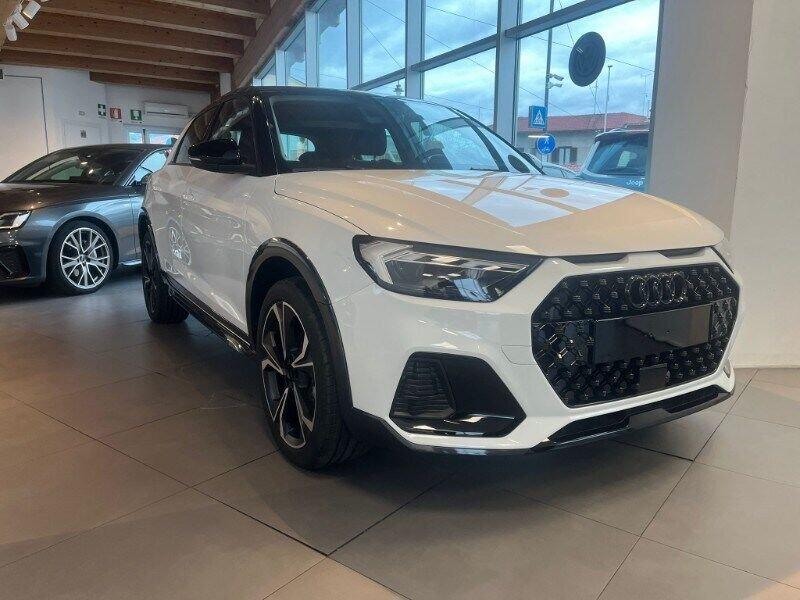 Audi A1 A1 allstreet 30 TFSI S tronic Identity Contrast