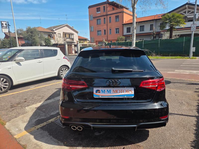 Audi A3 Sportback 35 1.5 tfsi 150cv s-tronic S-LINE