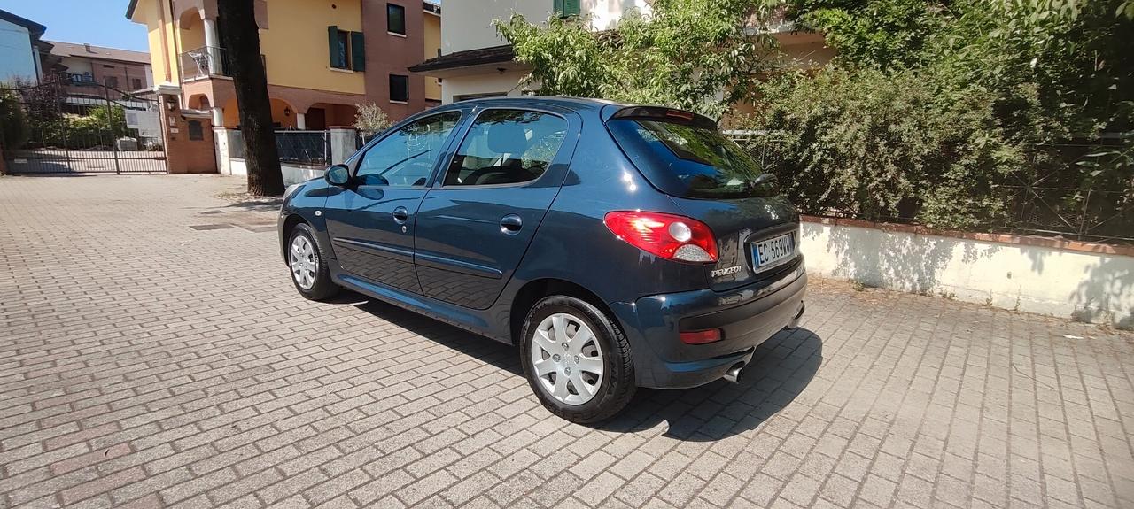 Peugeot 206 Plus 1.4 HDi 70CV FAP 5p. Trendy