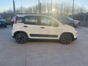 FIAT Panda PANDA HYBRID CITY LIFE 1.0 70 CV