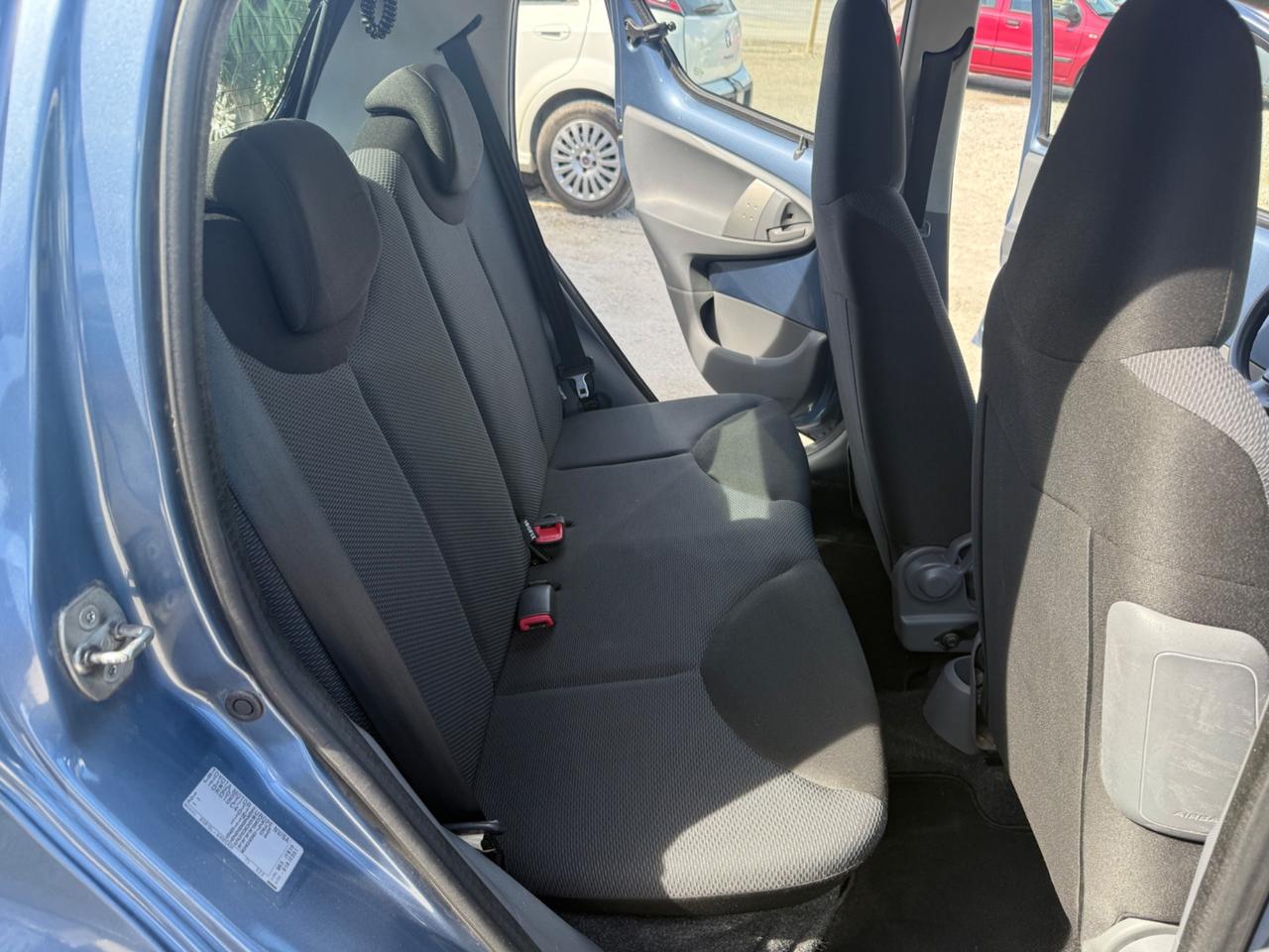 Toyota Aygo 1.0 12V VVT-i 5 porte