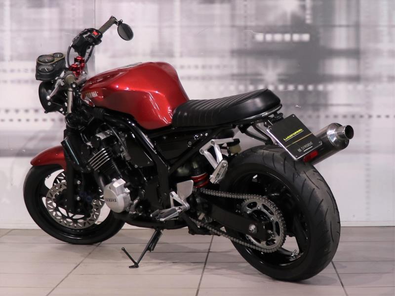 Yamaha FZS 600 Fazer