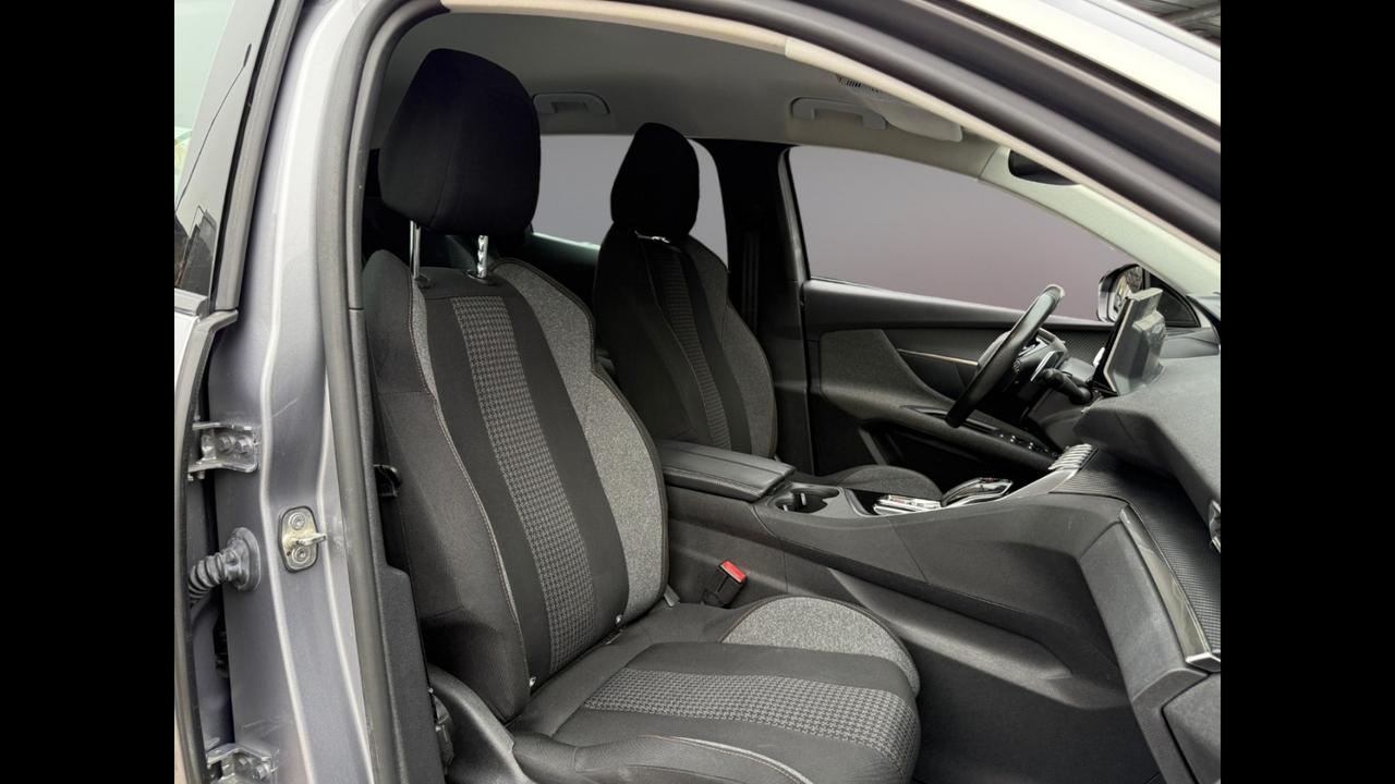 PEUGEOT 3008 II - 3008 1.5 bluehdi Active s&s 130cv eat8