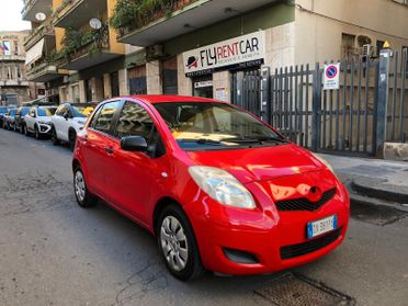 Toyota Yaris 1.0 5 porte