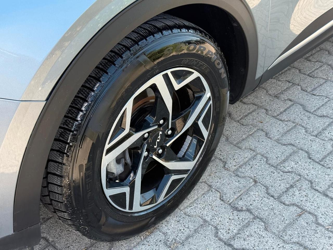 Nuova Kia Sportage 1.6 CRDi Ibrida DCT Business Line