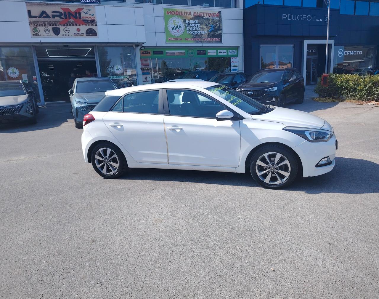 Hyundai i20 1.2 84 CV 5 porte Econext Comfort
