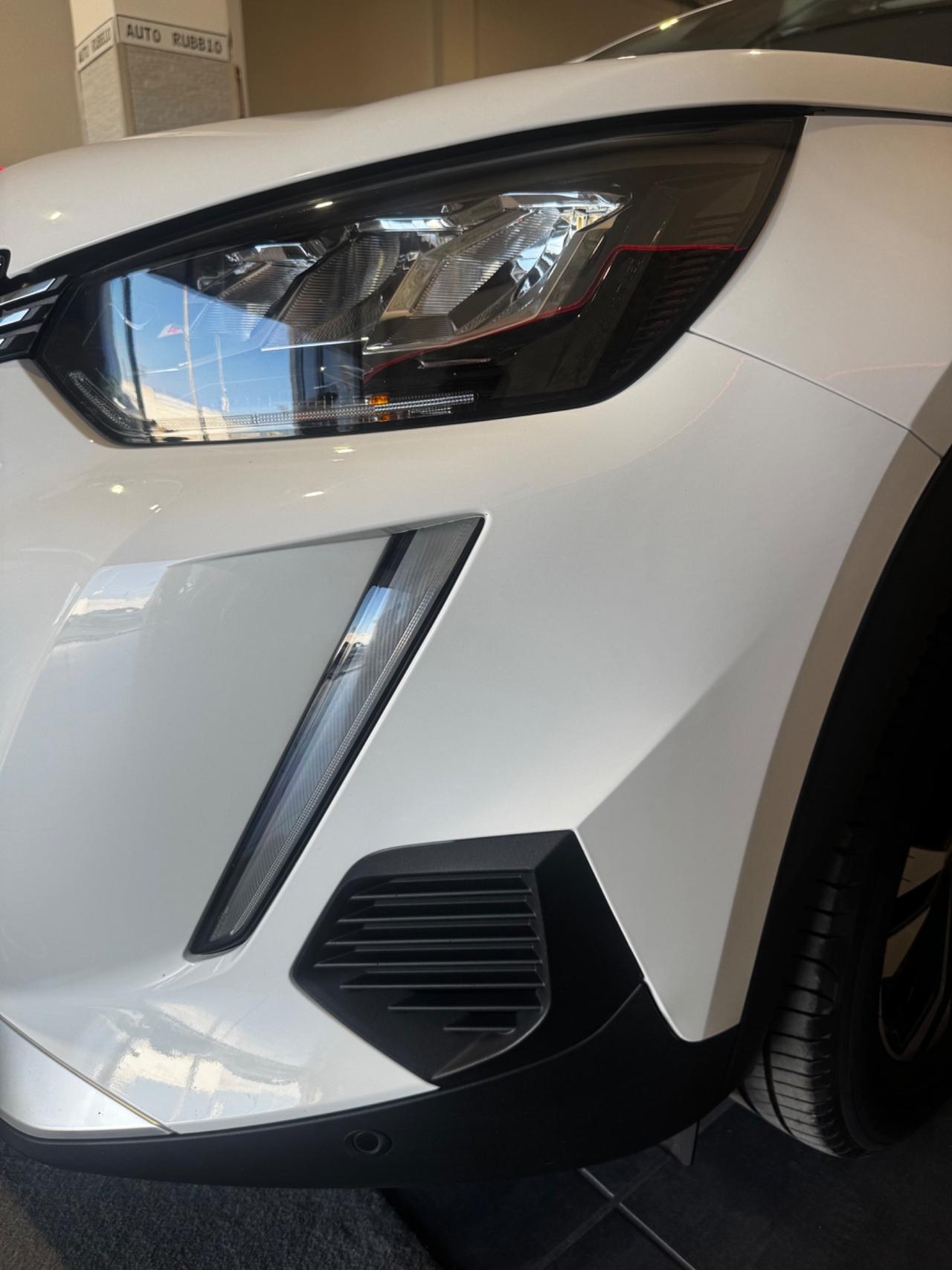 Peugeot 2008 PureTech 100 S&S Allure