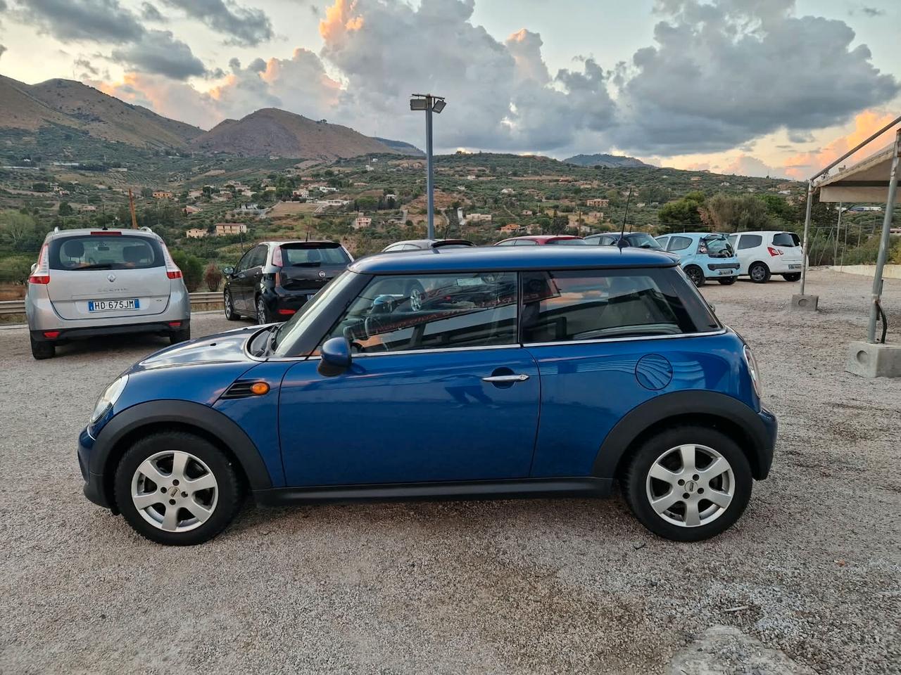 Mini 1.6 16V One D
