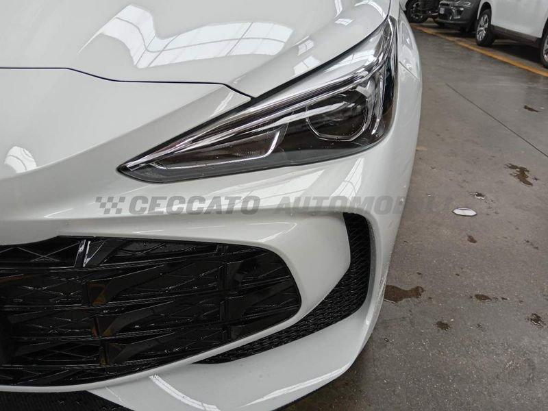 MG MG3 MG3 1.5 MT COM Dover White