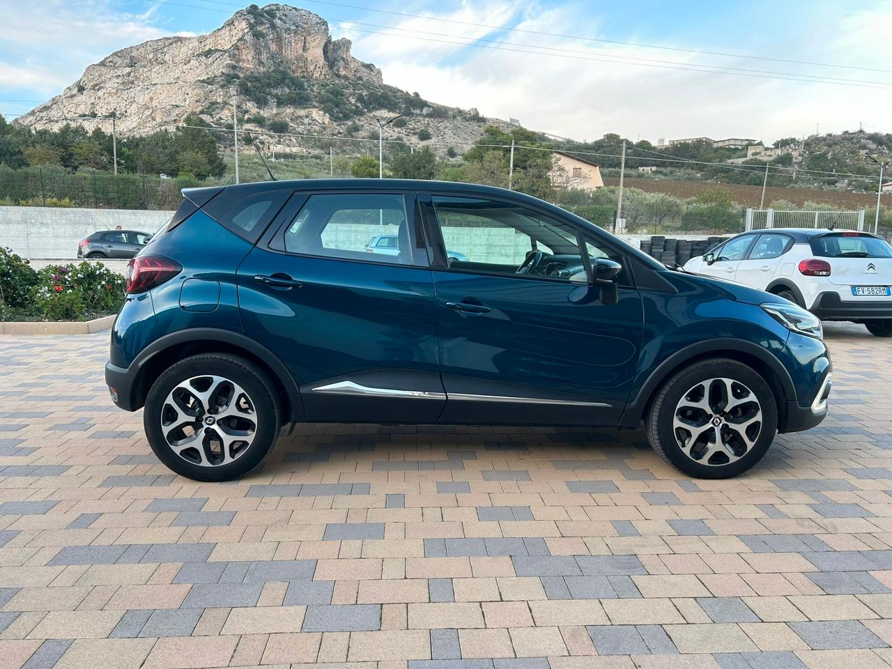 Renault Captur dCi 8V 90 CV EDC Energy Intens