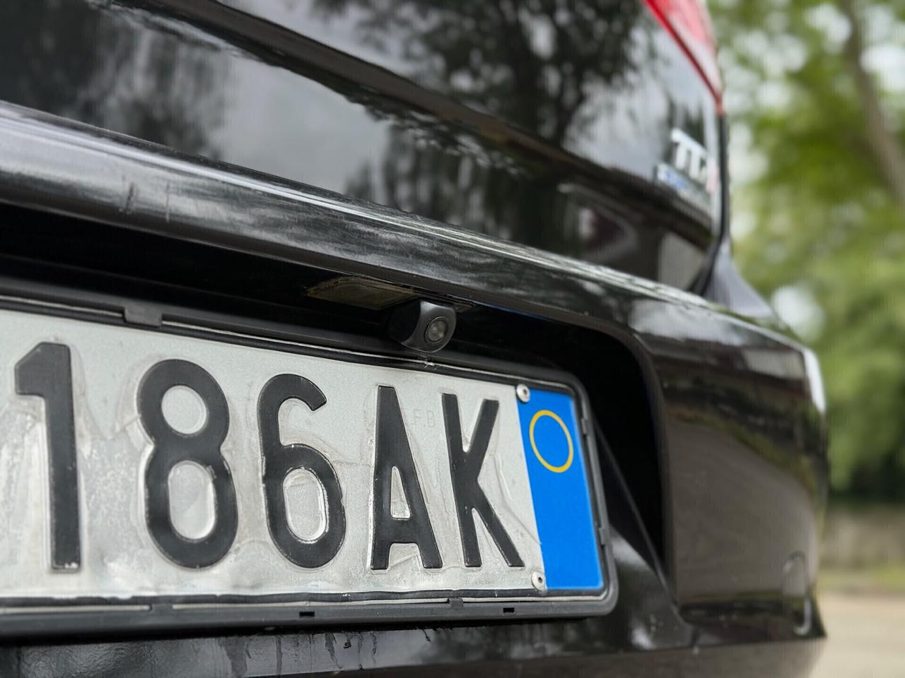 VOLKSWAGEN Golf 7 2014 1.6 TDI 105cv DSG