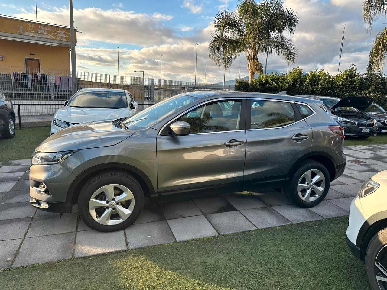 Nissan Qashqai 1.5 dCi 115 CV Business 2020 CAMBIO AUTOMATIC-NAVIG-