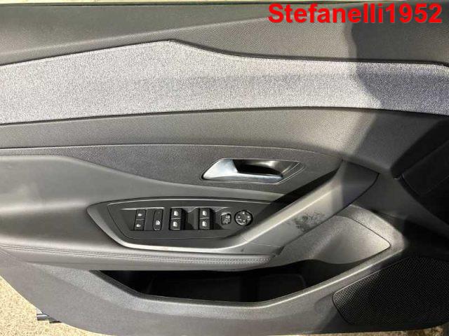 PEUGEOT 408 1.2 hybrid Allure 136cv e-dsc6