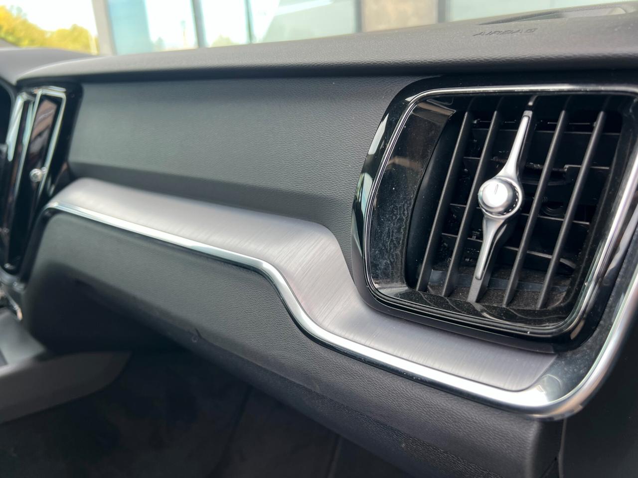 Volvo V60 MILD HYBRID / UNIPROP