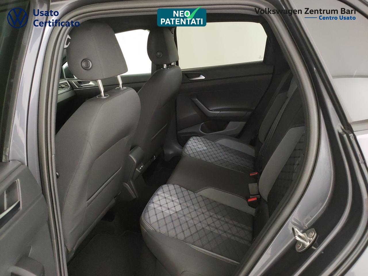 Volkswagen Polo 1.0 tsi r-line 95cv dsg