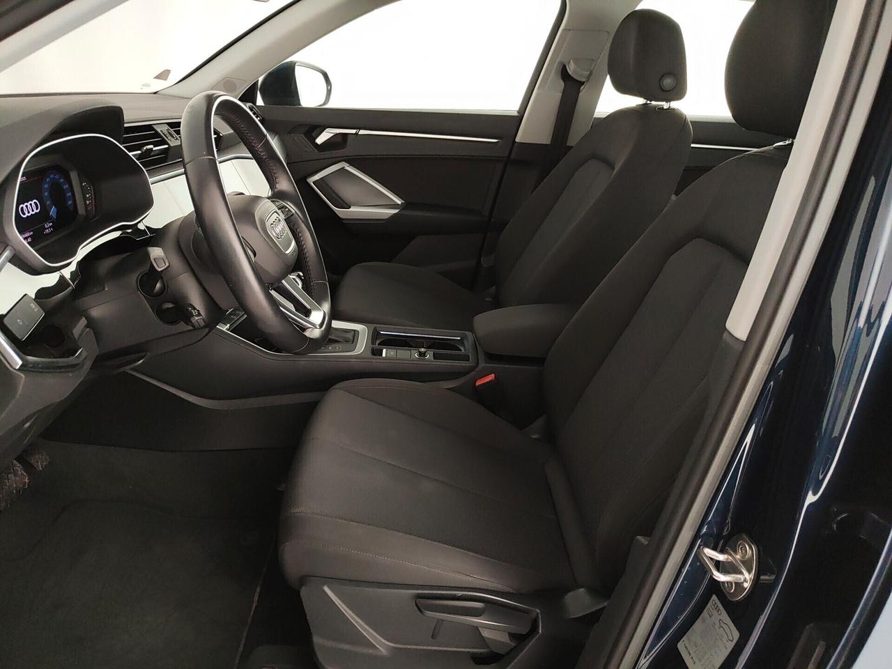Audi Q3 35 TDI S tronic Business Advanced
