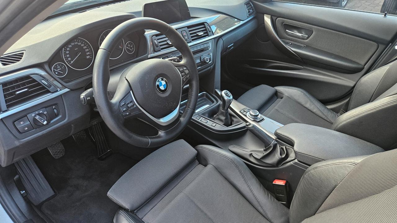 Bmw 320d Touring Modern PELLE-TETTO-NAVY-IMPECCABILE