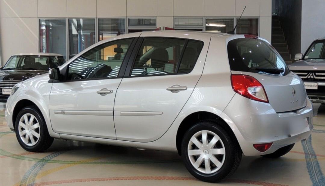 Renault Clio 1.2 16V finanziabile con garanzia