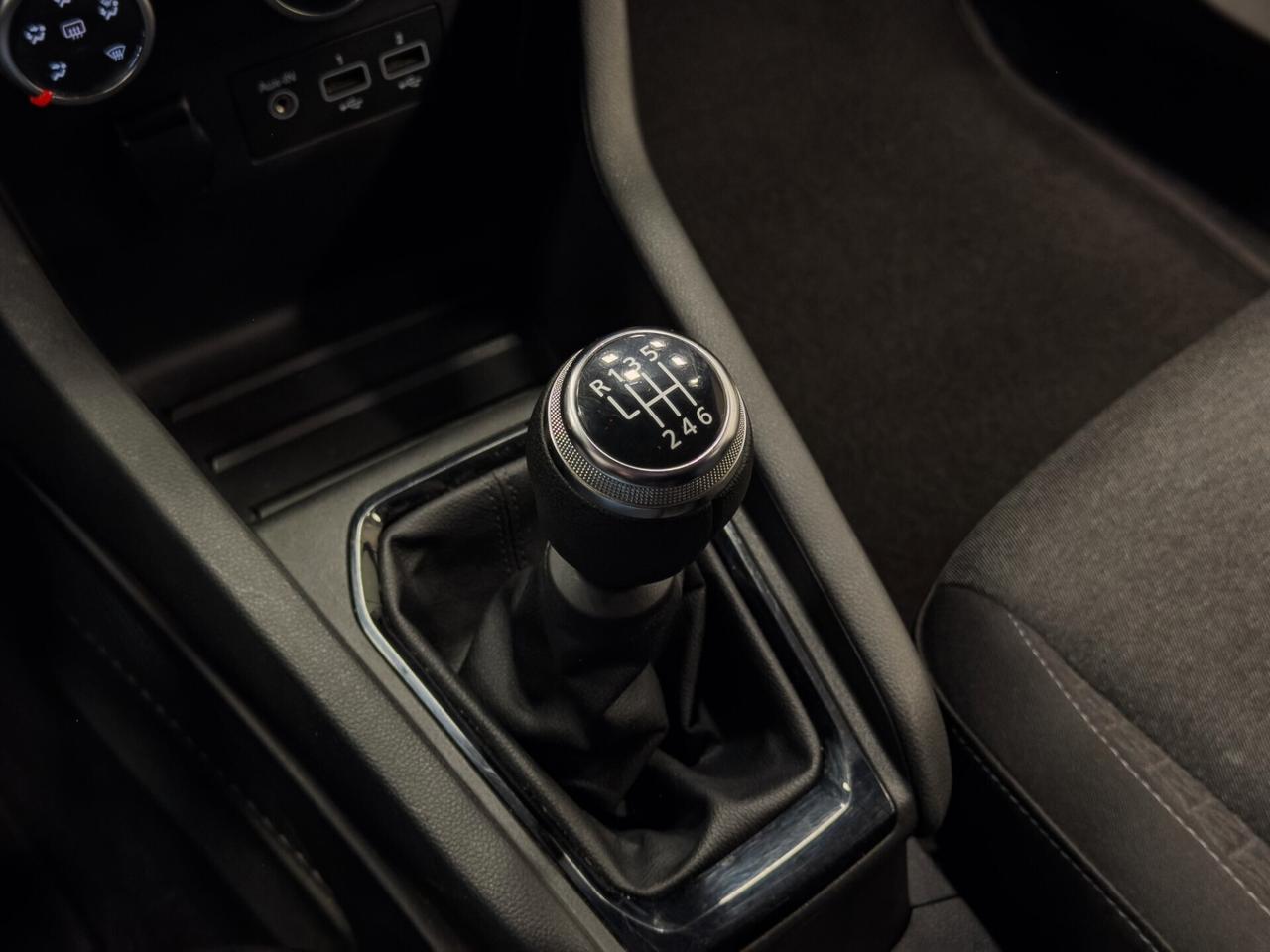 Renault Clio TCe 90 cv Business