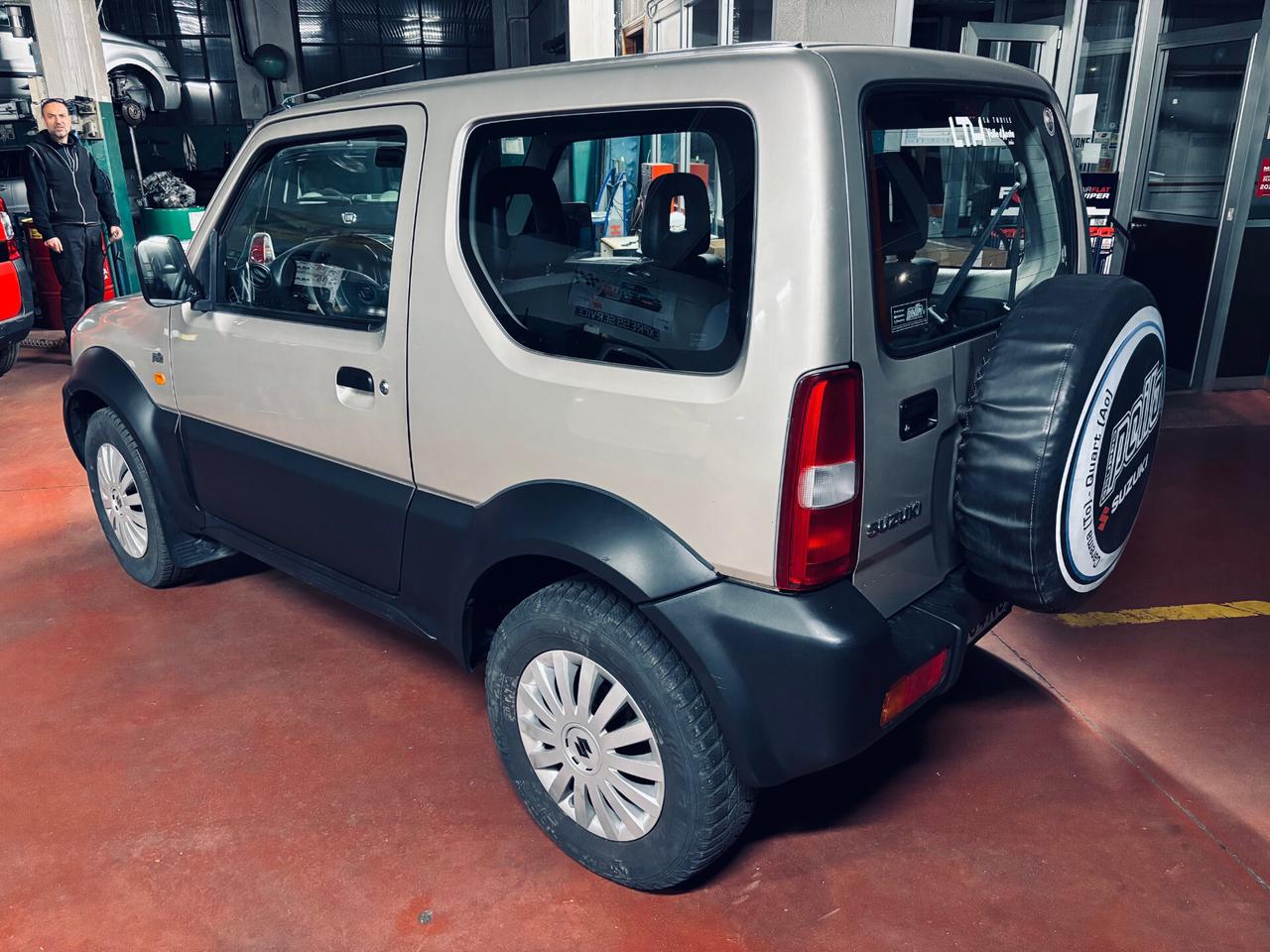 Suzuki Jimny 1.3i 16V cat 4WD JX