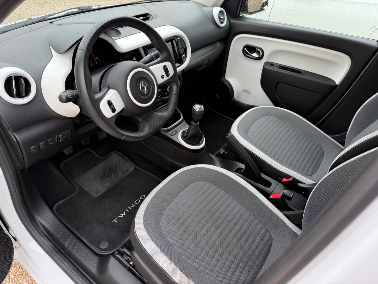 Renault Twingo SCe 65 CV Intens