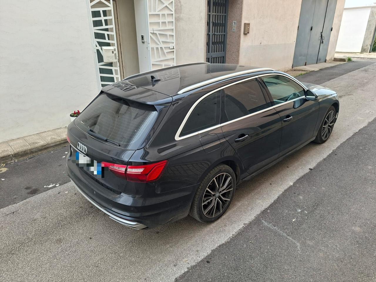 Audi A4 35 TDI/163 CV S tronic Business Advanced