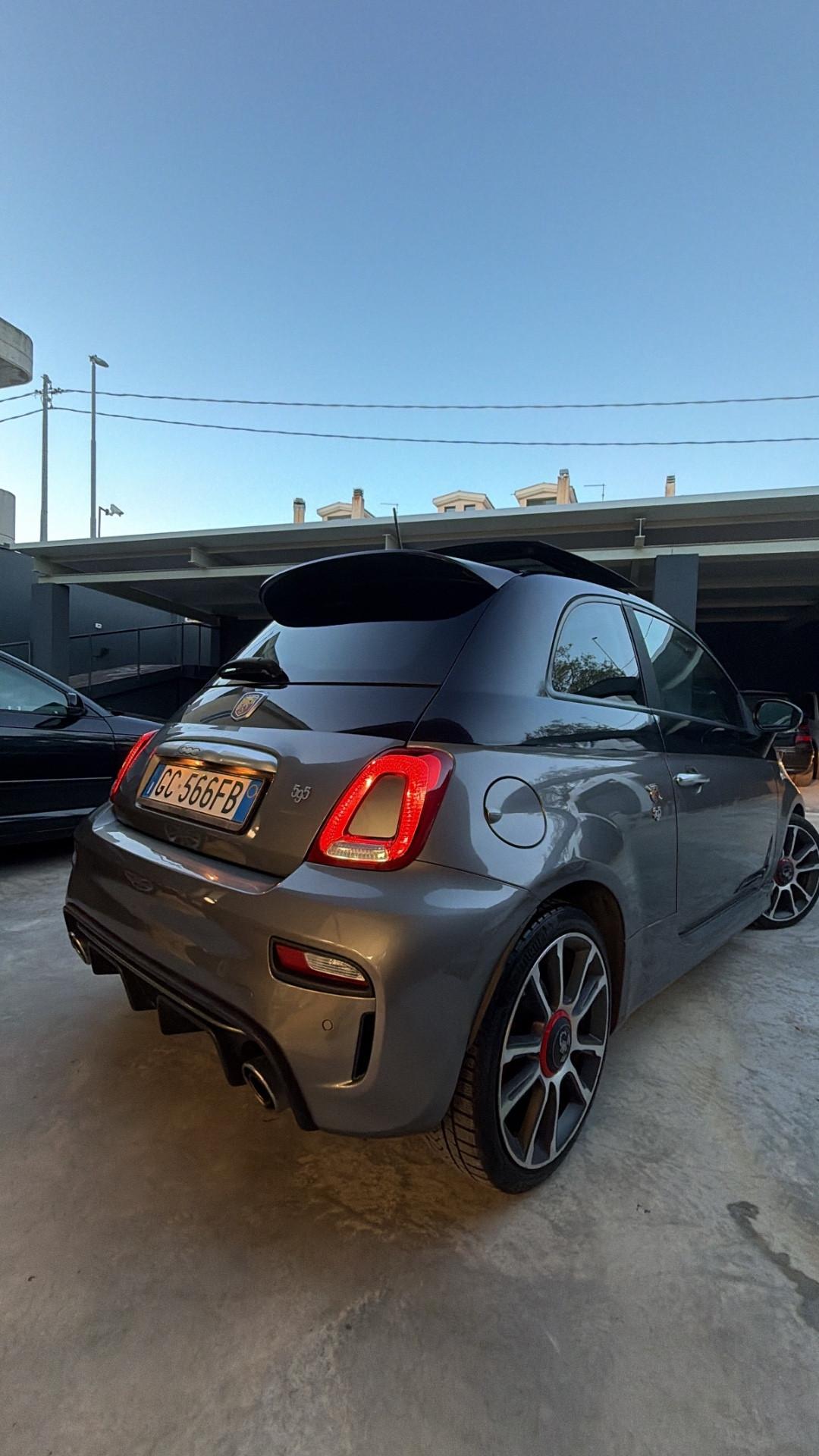 Abarth 595 C 1.4 Turbo T-Jet 165 CV Turismo