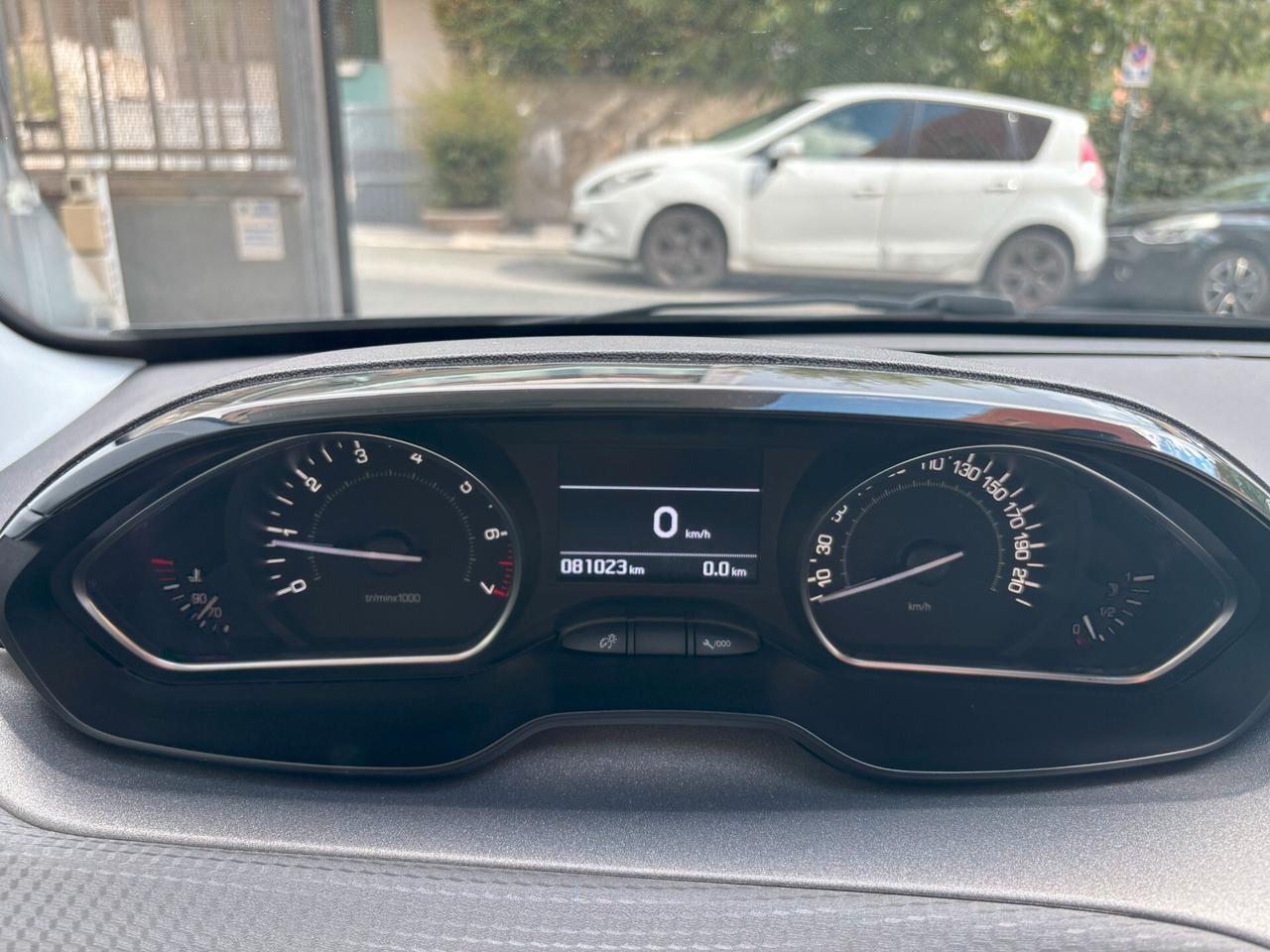 Peugeot 208 PureTech Turbo 110 S&S 3 porte GT Line NAVI RETROCAMERA
