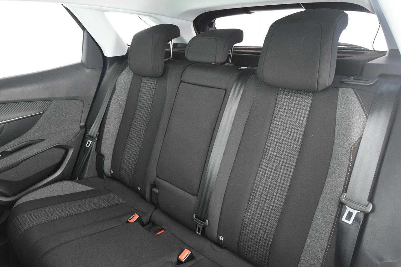 PEUGEOT 3008 1.5 bluehdi Business s&s 130cv eat8 APP CONNECT+NEOPATENTATI