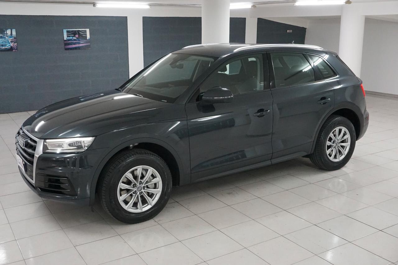 Audi Q5 2.0 TDI quattro S tronic Business